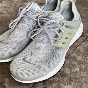 Grey Nike Air tennis shoes